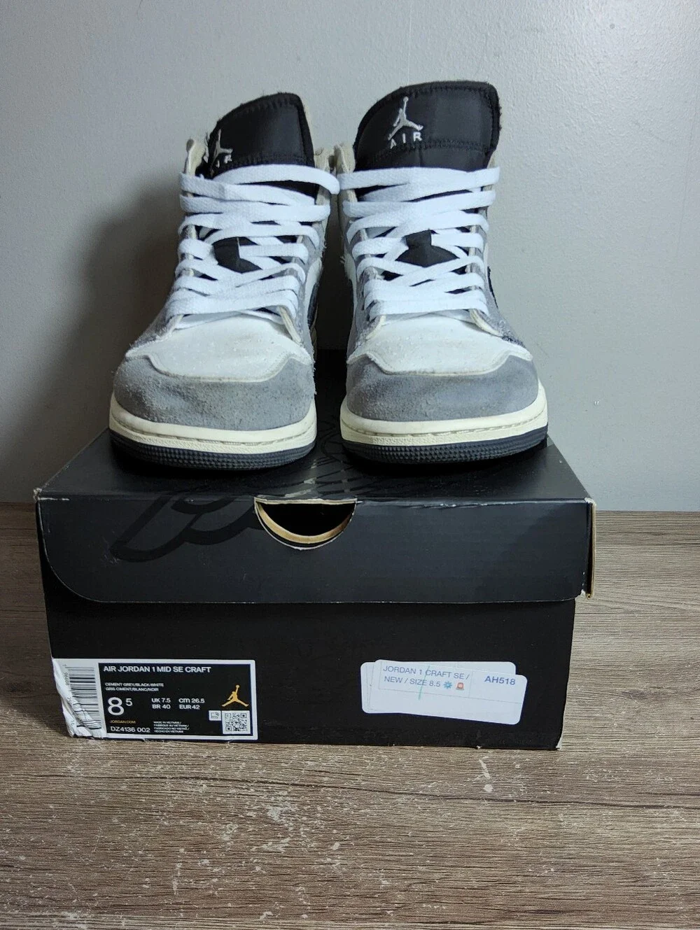 Air Jordan 1 Men's Size 7 Gray Black Gray Basketball Shoes DZ4136-002. W/ Box